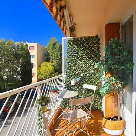 L'elegance Apartman *